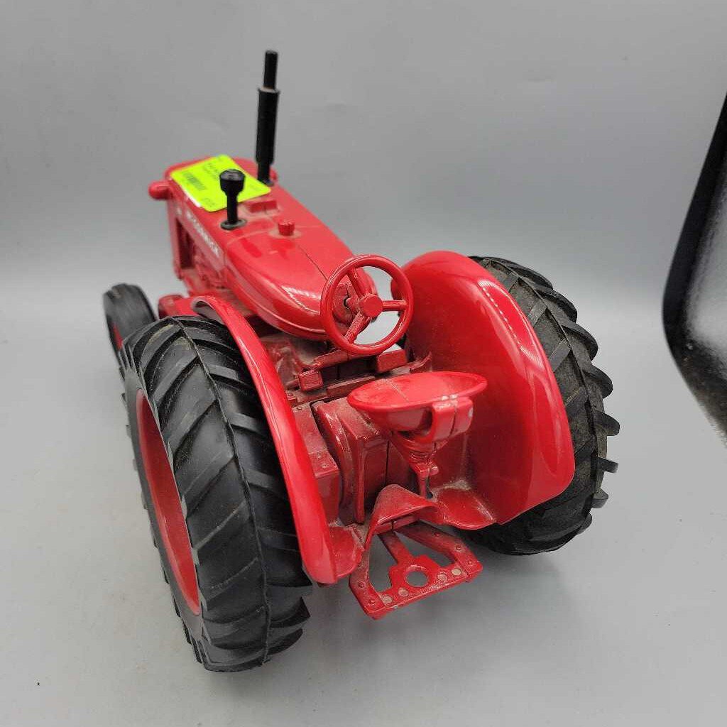 McCormick WD 9 Tractor (RAE)