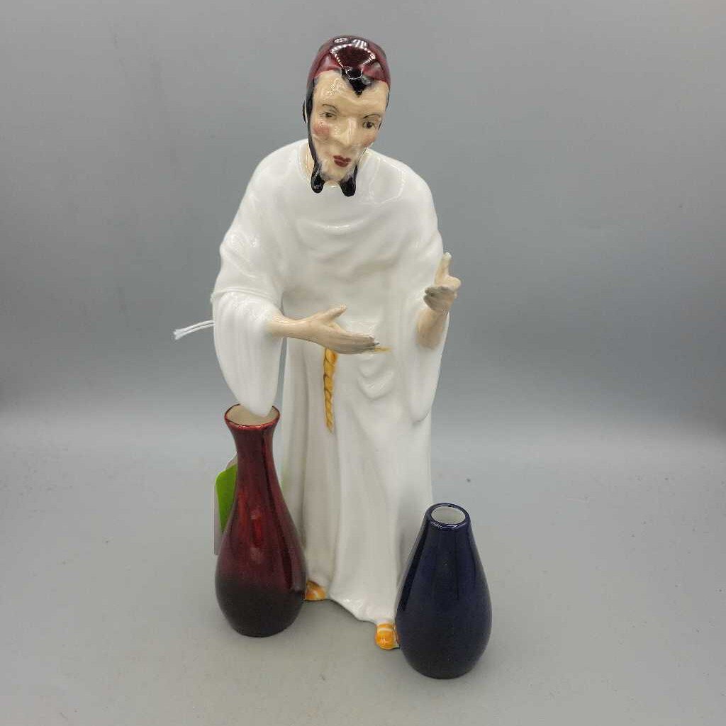 Staffordshire Pot Seller Figurine (BS)