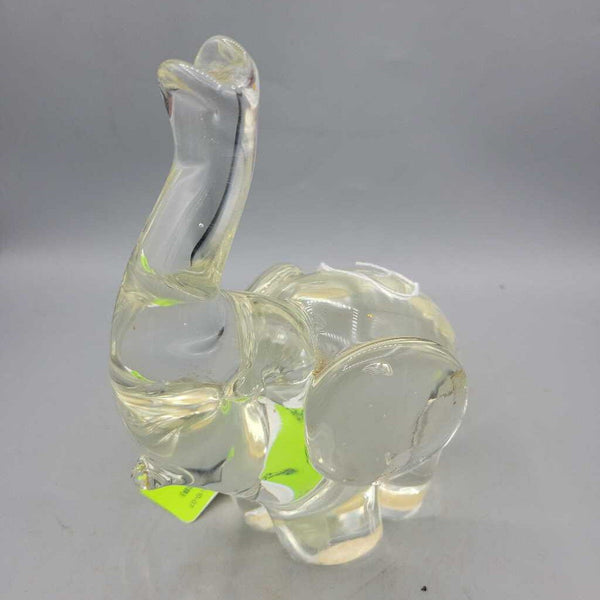 Art Glass elephant (DEB)