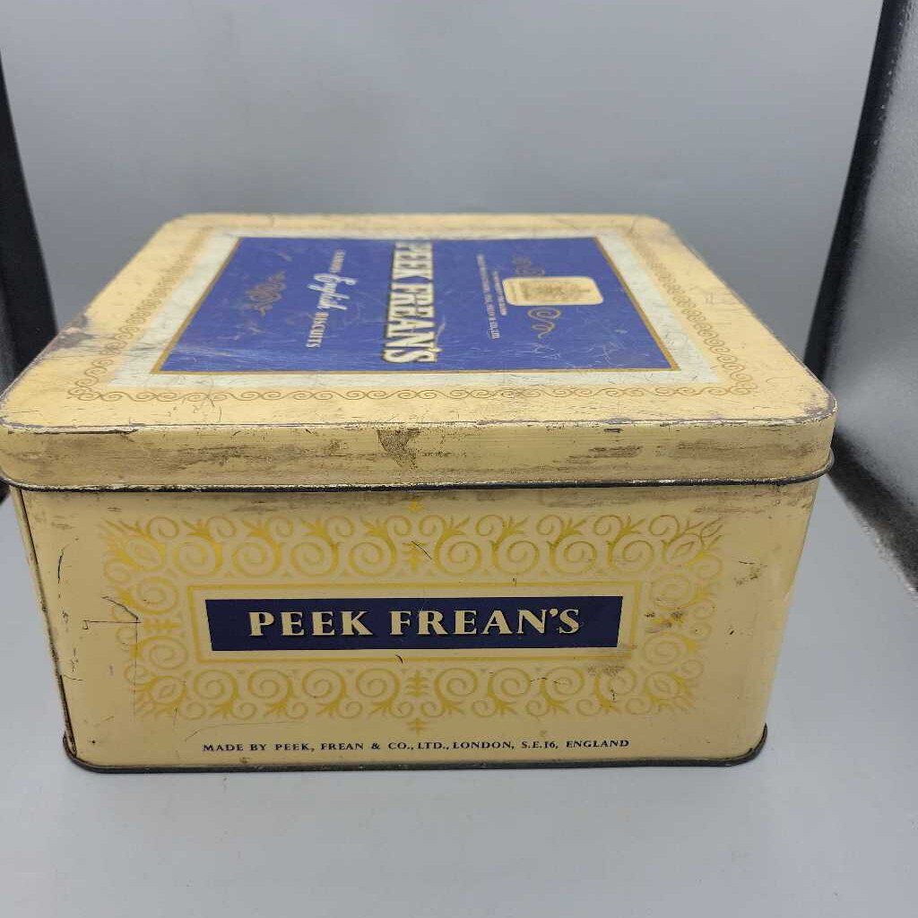 Peek Frean's Biscuits Tin (*JAS)