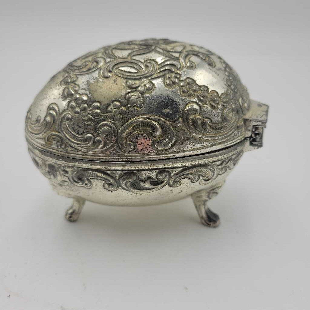 Egg shaped trinket box (LIND) P2274