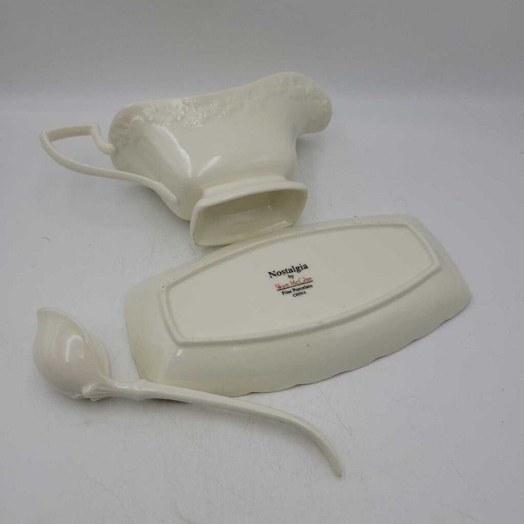 Skye McGhie "Nostalgia" 3 Pce. Gravy Boat Set