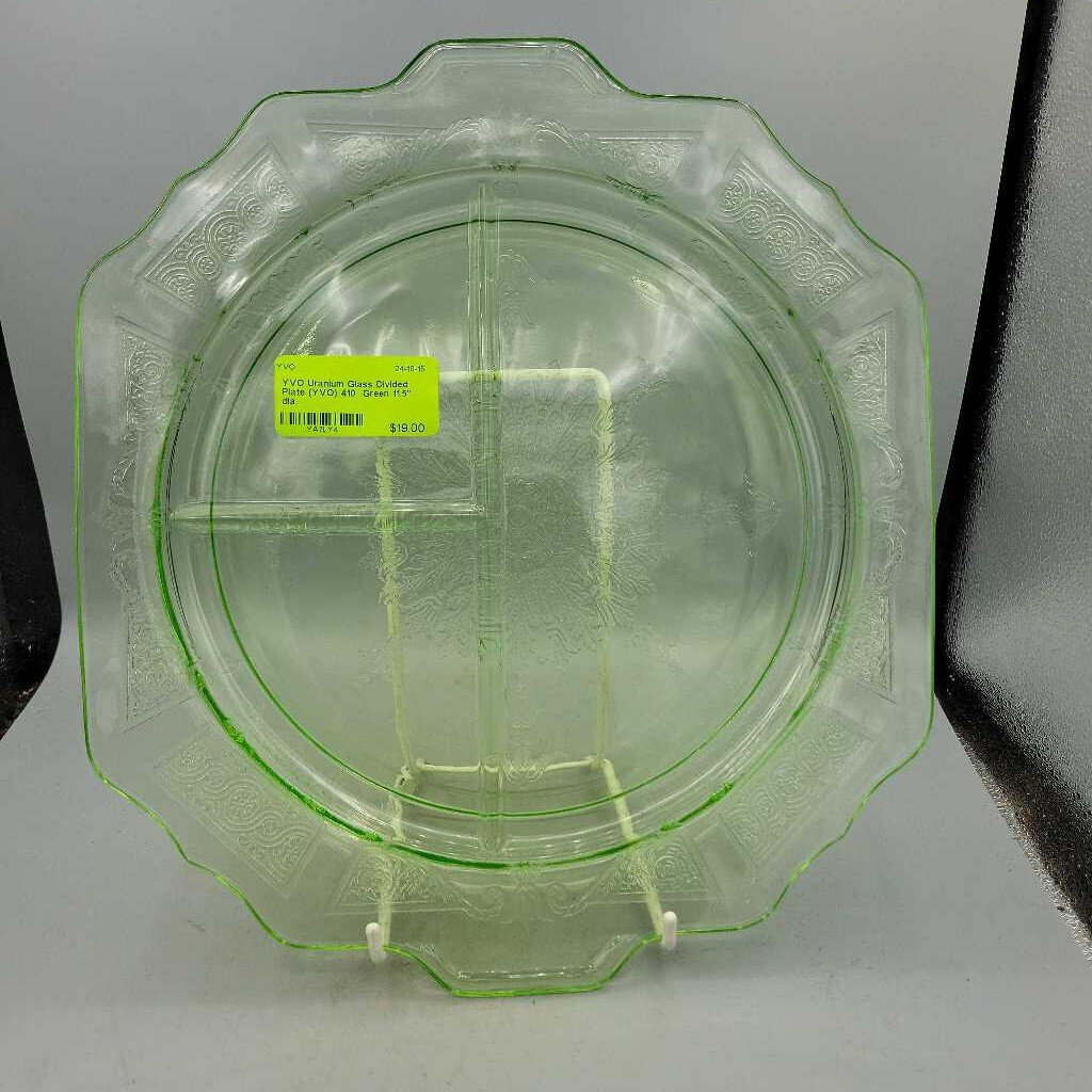 Uranium Glass Divided Plate (YVO) 410