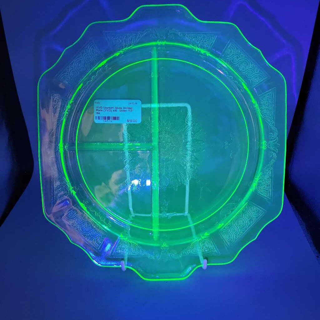 Uranium Glass Divided Plate (YVO) 410