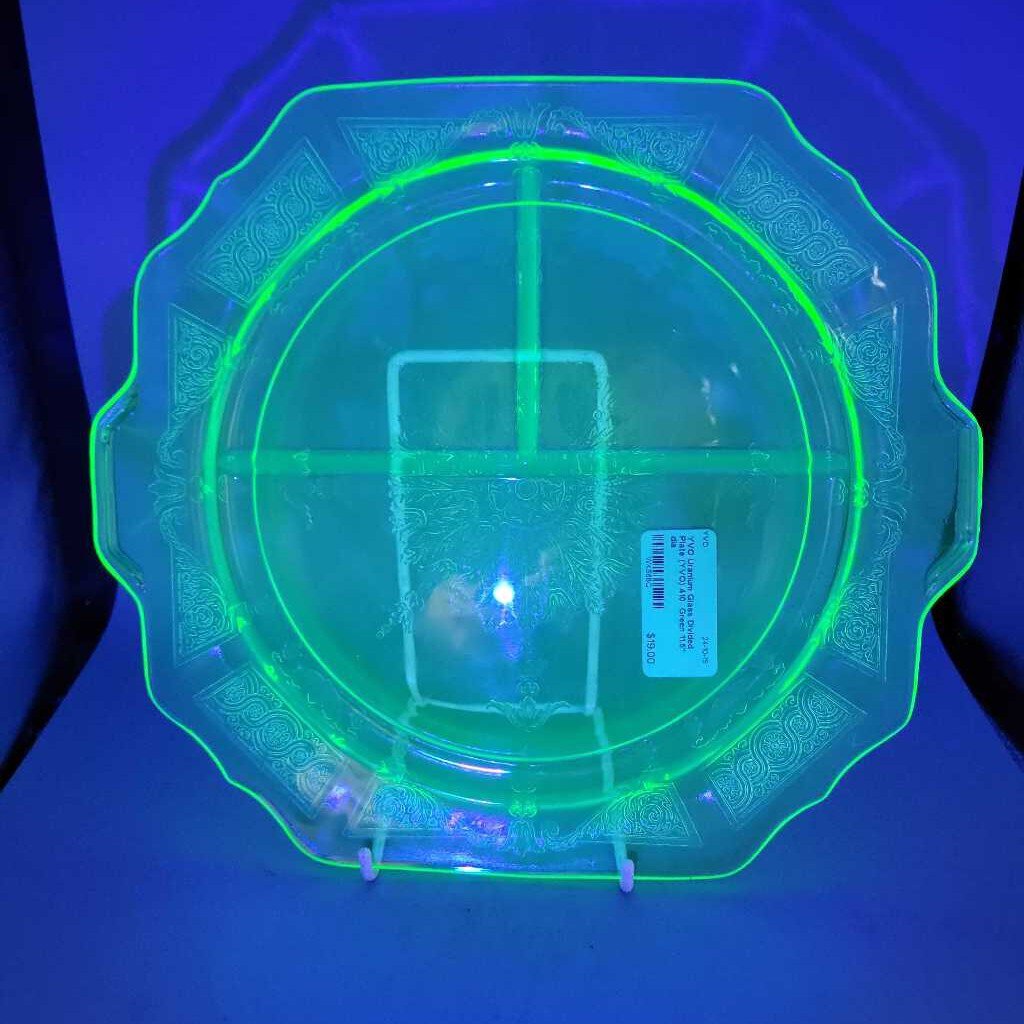 Uranium Glass Divided Plate (YVO) 410