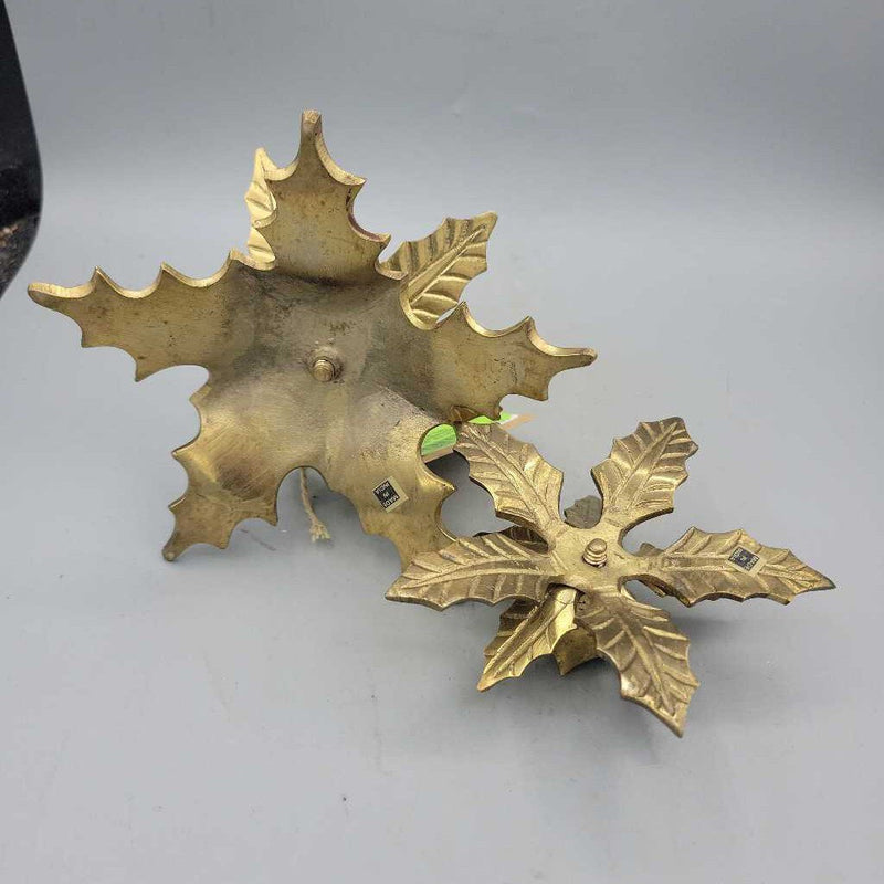 Pair Brass Holly Christmas Candleholders (0042) (MCOL)