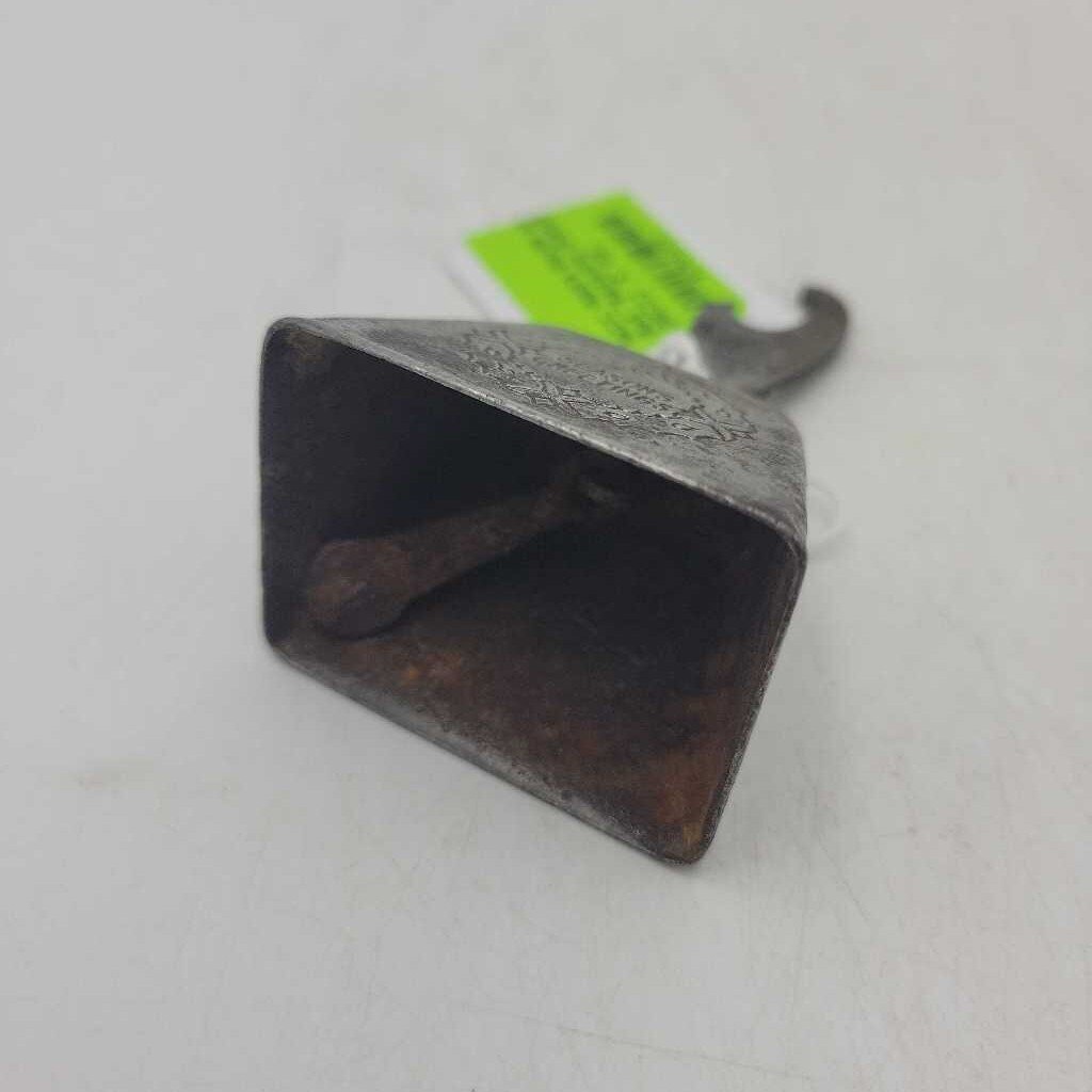 1930's Bottle opener / Bell "Seasons Greetings" #591 (MCC)
