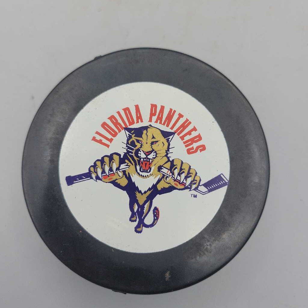 Official NHL Florida Panthers Hockey Puck (JAS)