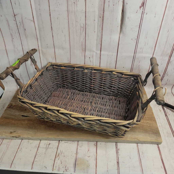 Vintage 2 Handle Basket (JAS)