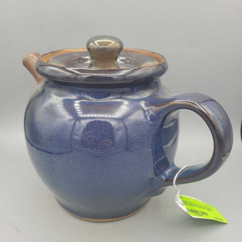 Pottery Tea Pot (DMG) 9178