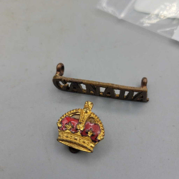 A pair of Pins crown and Canada (JAS)