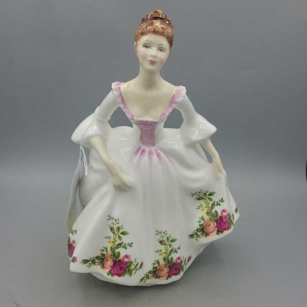 Royal Doulton "Country Rose" HN# 3221 (NS) #4188