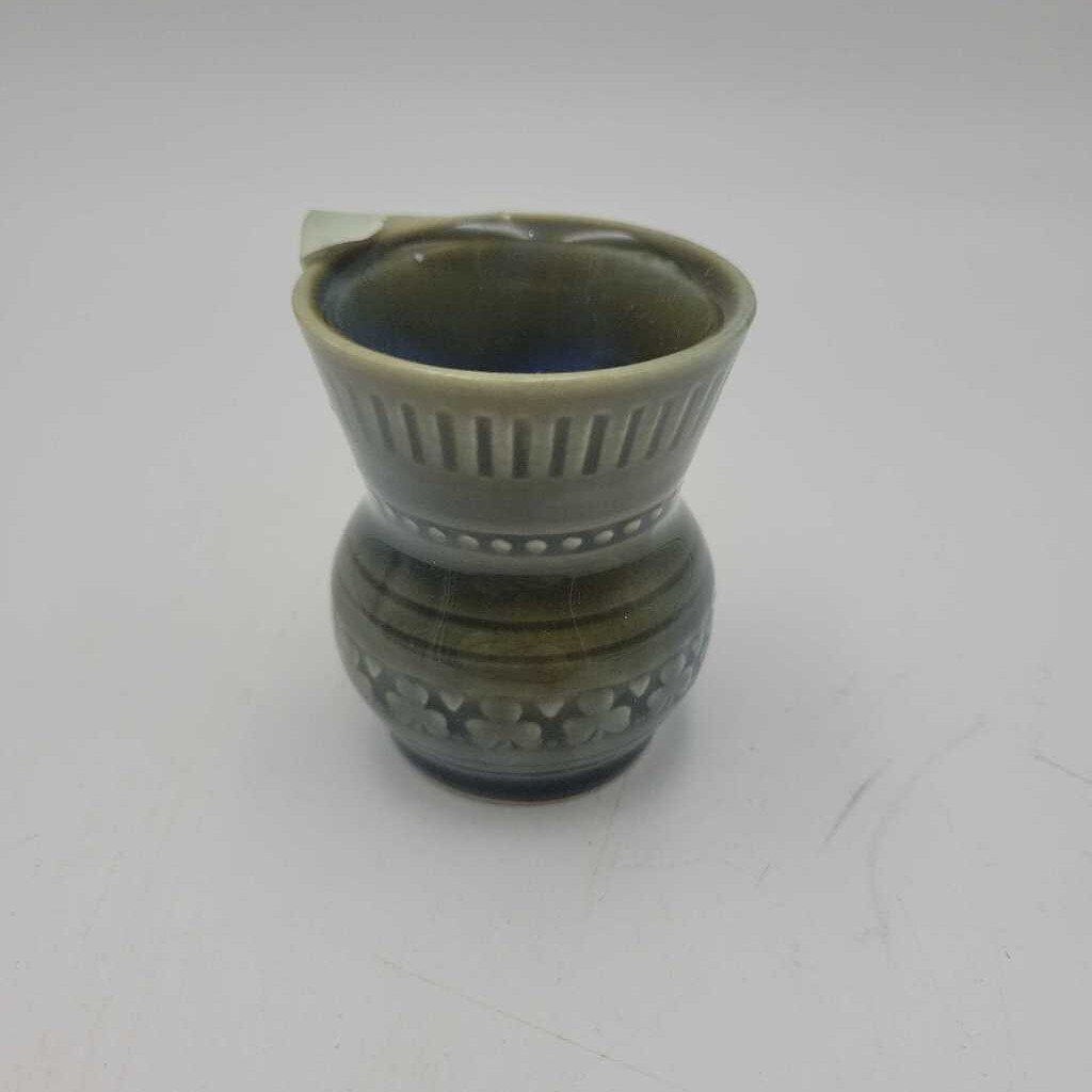 Irish Wade Vase