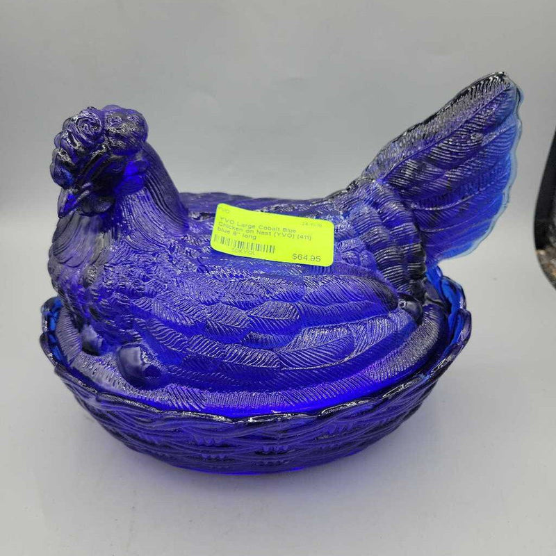 Large Cobalt Blue Chicken / Hen on Nest (YVO) (411)