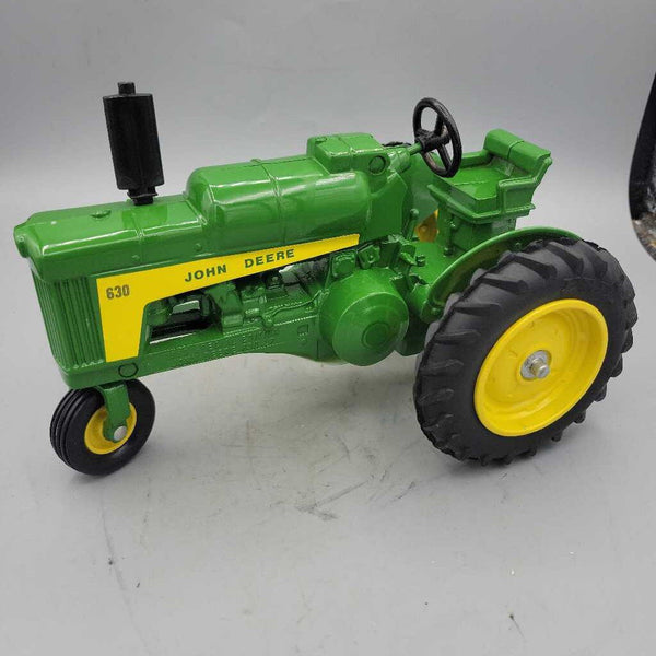 John Deere 630 Tractor (YVO) (411)