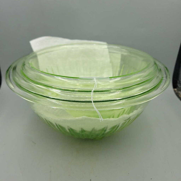 Uranium Glass, Set of 3 Bowls (NS) #4193