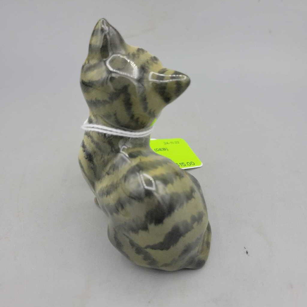 Beswick Cat (DEB)