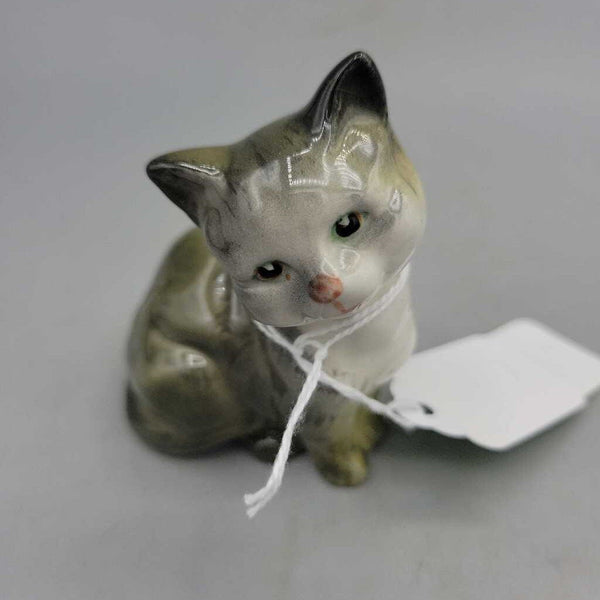 Beswick Cat (DEB)