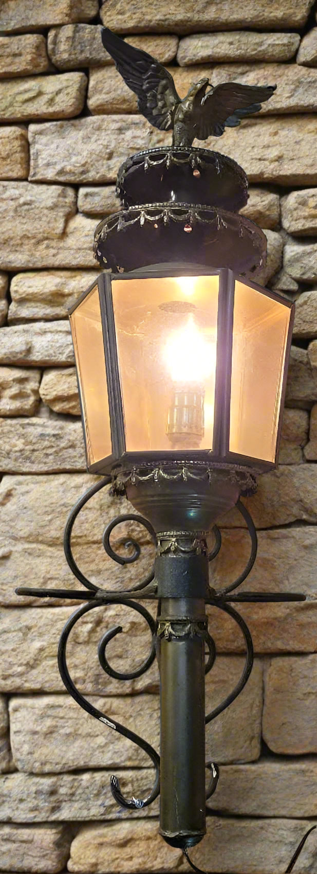 Brass Coach Lantern Electrified (JAS)