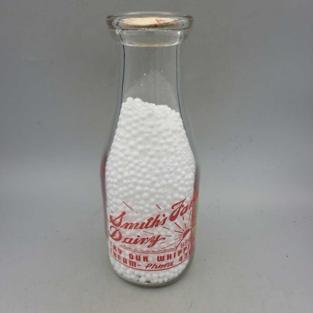 Smith's Farm Dairy Bottle Barrie (JEF)