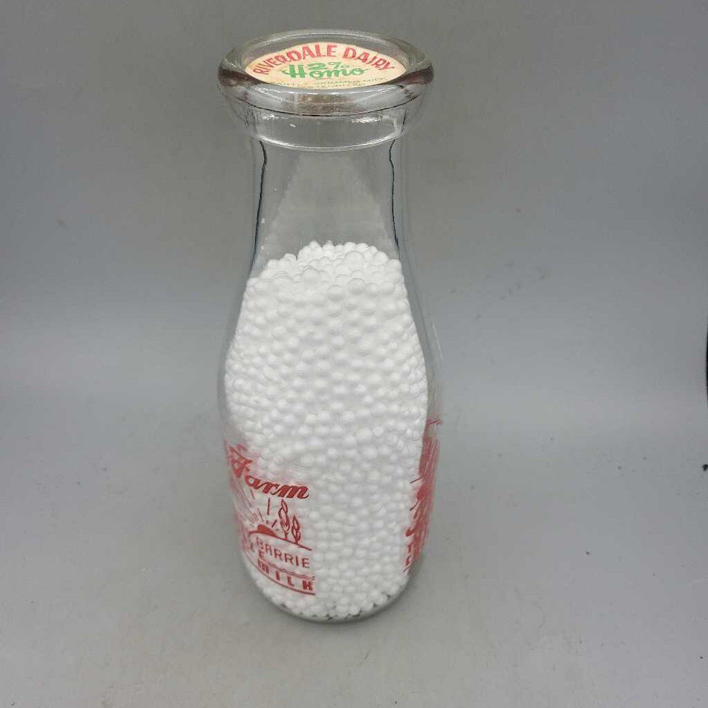 Smith's Farm Dairy Bottle Barrie (JEF)