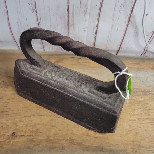 Antique 20 Lb Iron (JAS)