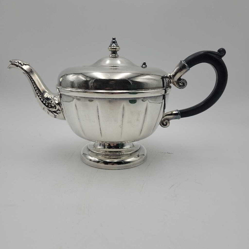 Silver Plated Tea Pot (YVO) (412)