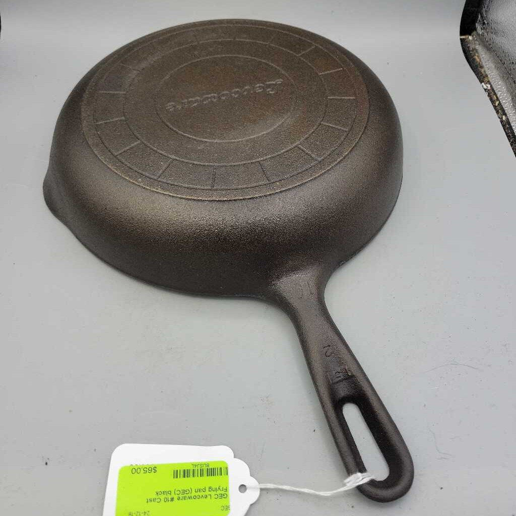 Levcoware #10 Cast Frying pan (GEC)