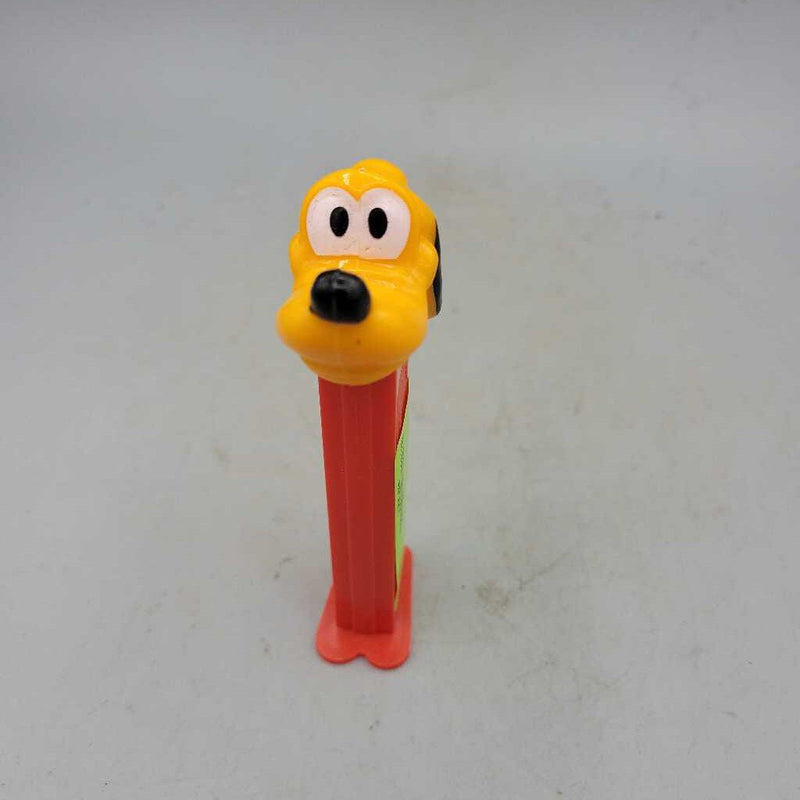 Pluto Pez (JAS)