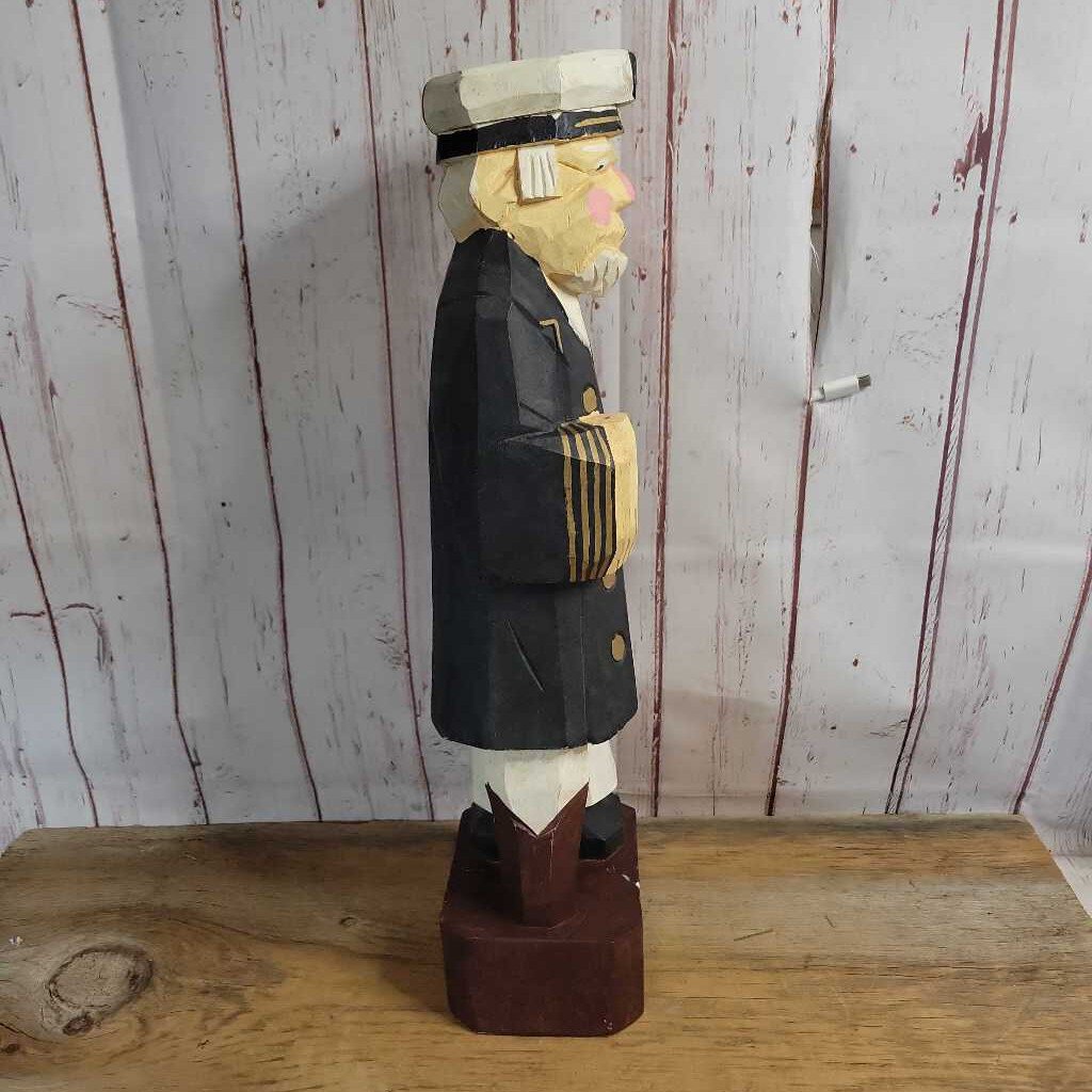 Wooden Sea Captain (LOR)