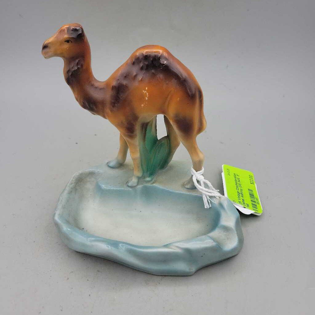 Vintage Czechoslovakian Camel Ashtray (DS) 3410