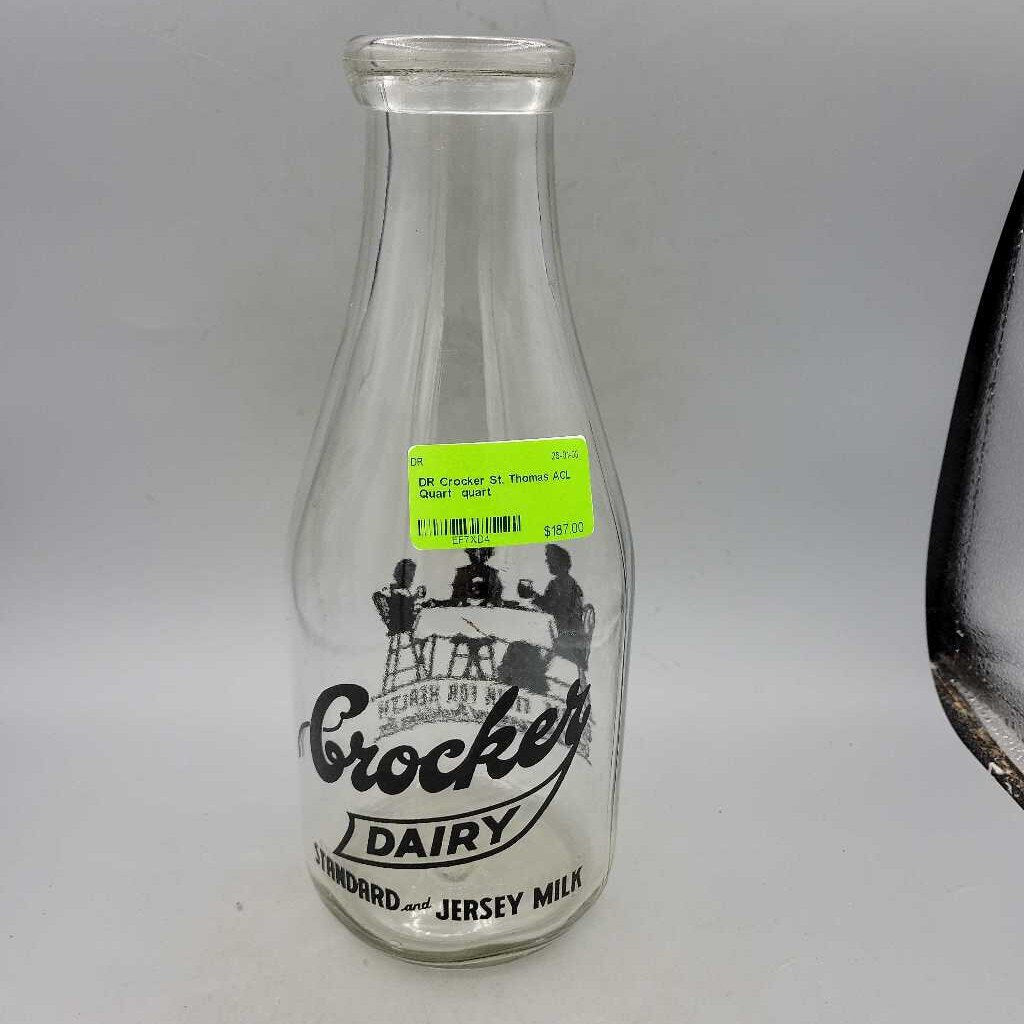 Crocker St. Thomas ACL Quart Milk Bottle (DR)