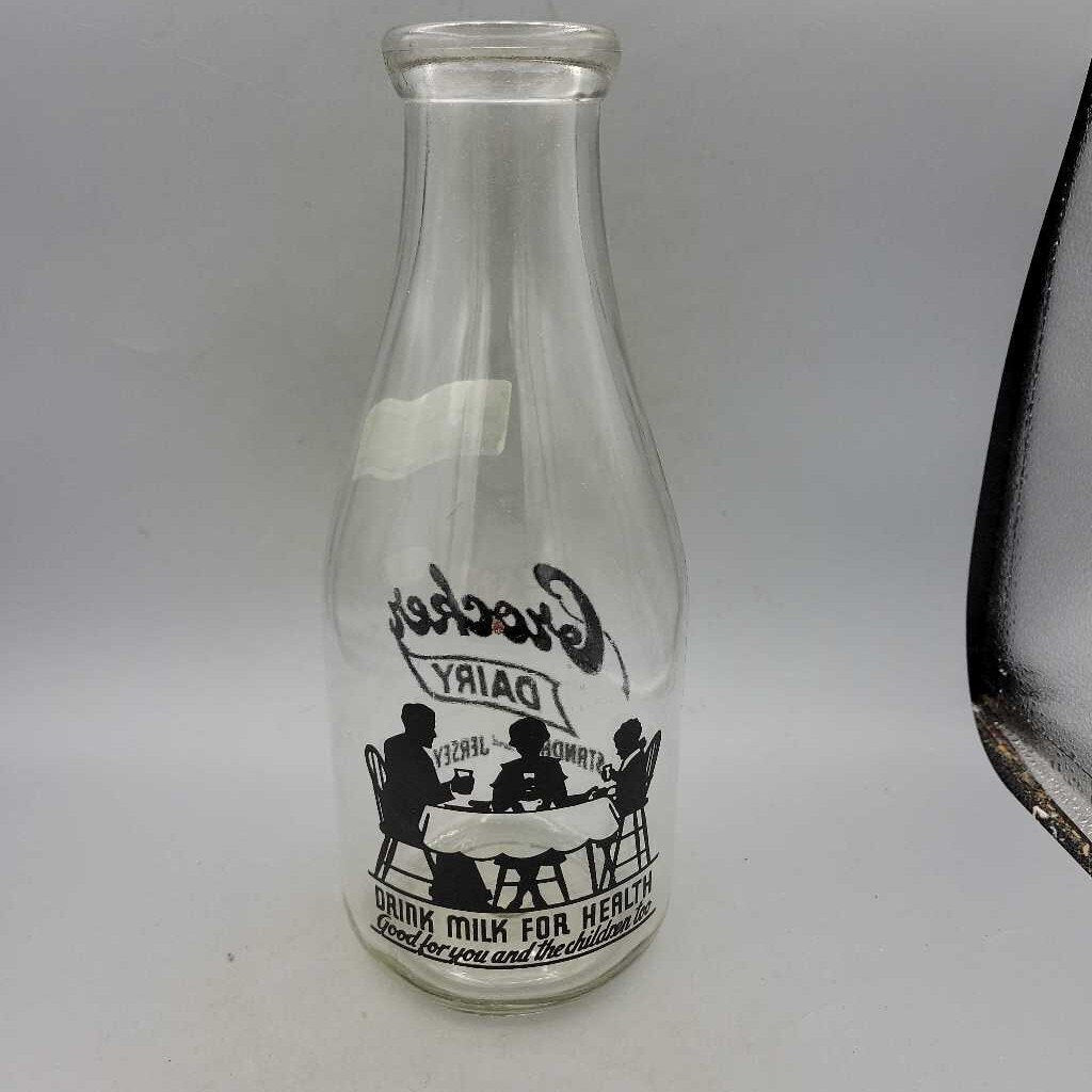 Crocker St. Thomas ACL Quart Milk Bottle (DR)