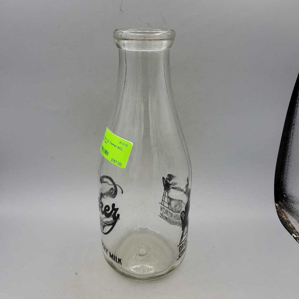 Crocker St. Thomas ACL Quart Milk Bottle (DR)