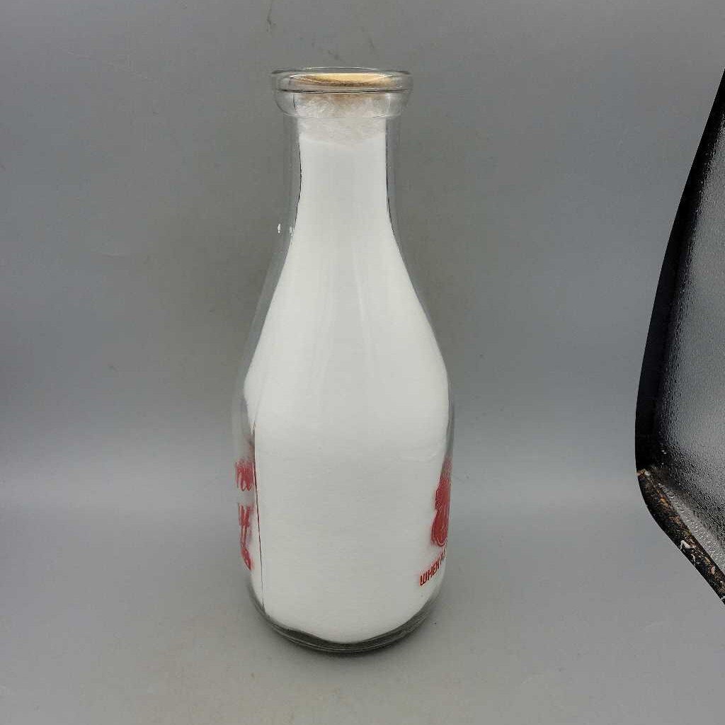 Roselawn Dairy Milk Bottle Cayuga (JAS)