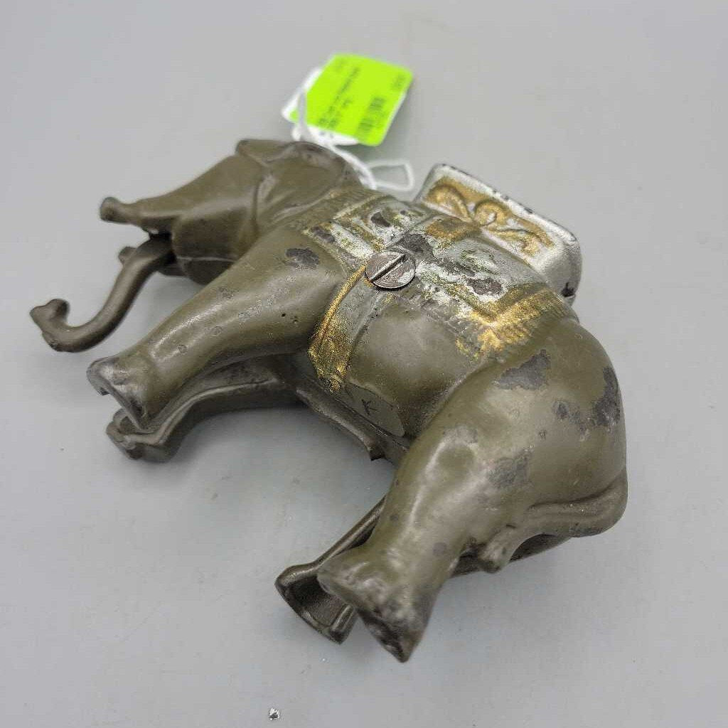 Cast Iron Elephant Bank (DEB)