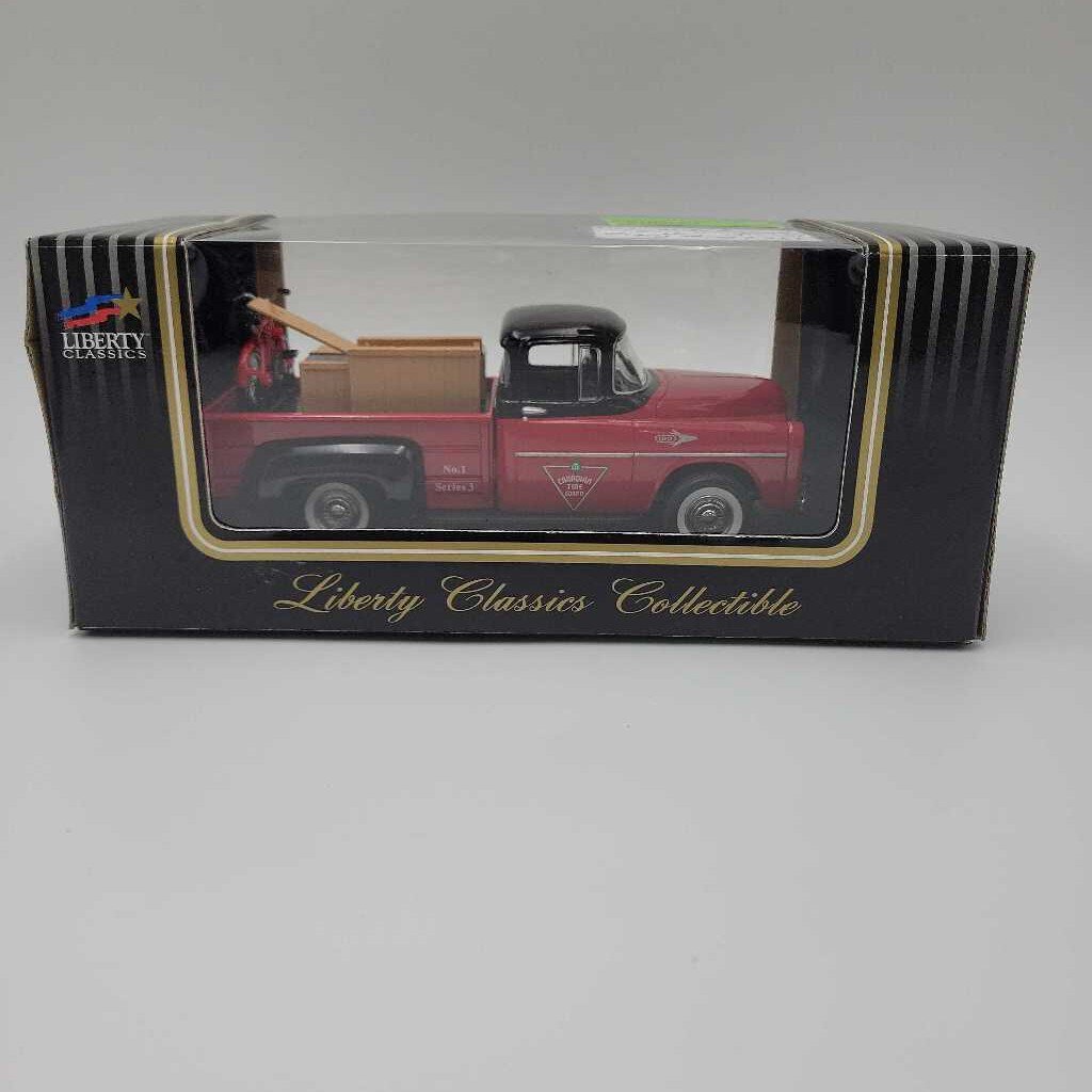 1957 Fargo Canadian Tire Pickup Bank (JL)