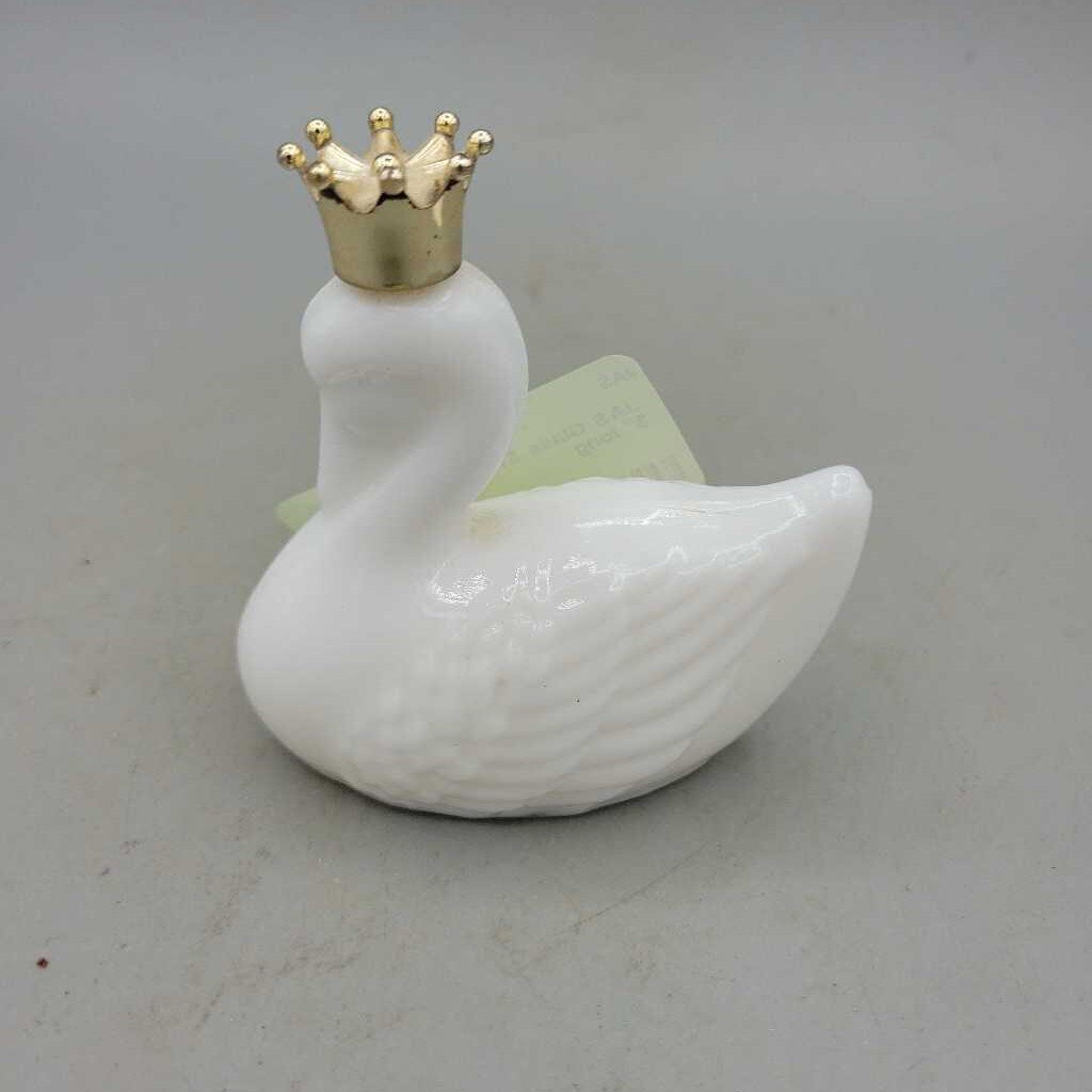 Glass Swan Avon (JAS)