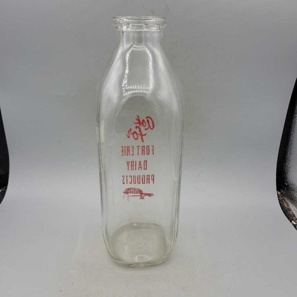 Fort Erie Milk Dairy Bottle (JEF)