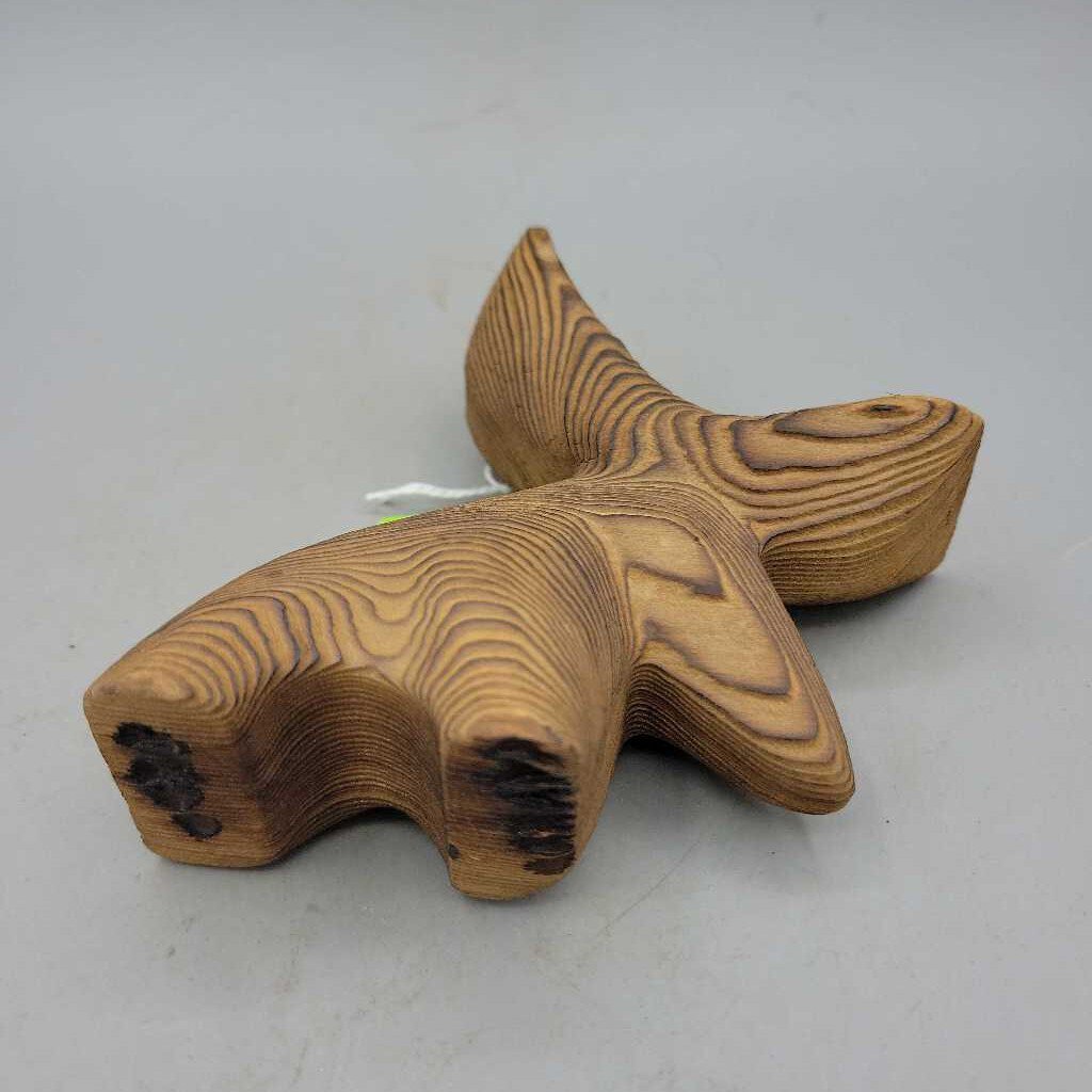 Handmade Wooden Carving Canadian Moose(DEB)