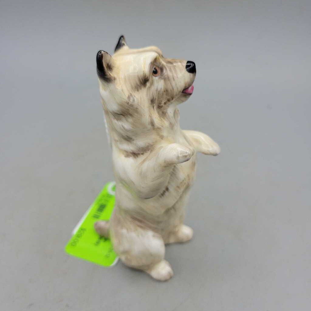 Royal Doulton "Carin Terrier " HN2589 Dog (DEB)