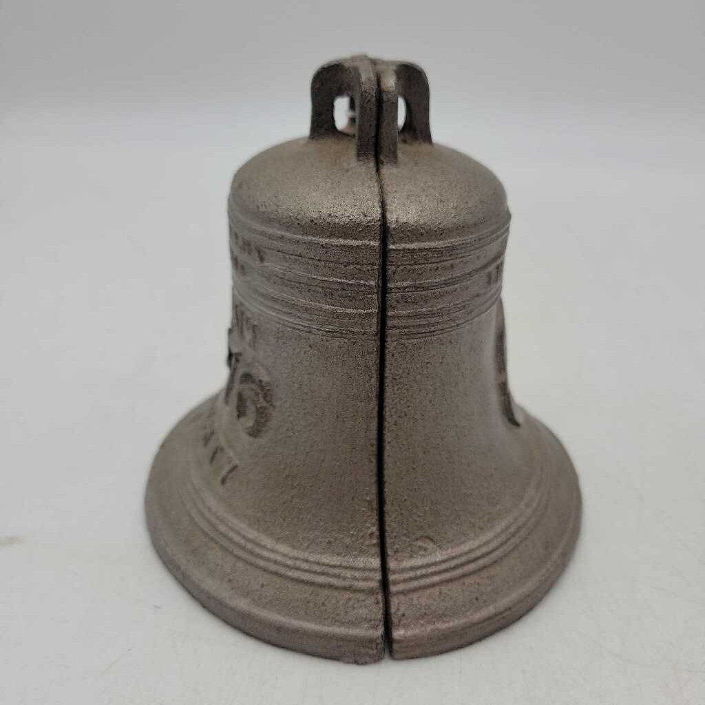 Cast Iron Bell Bank (YVO) (501)
