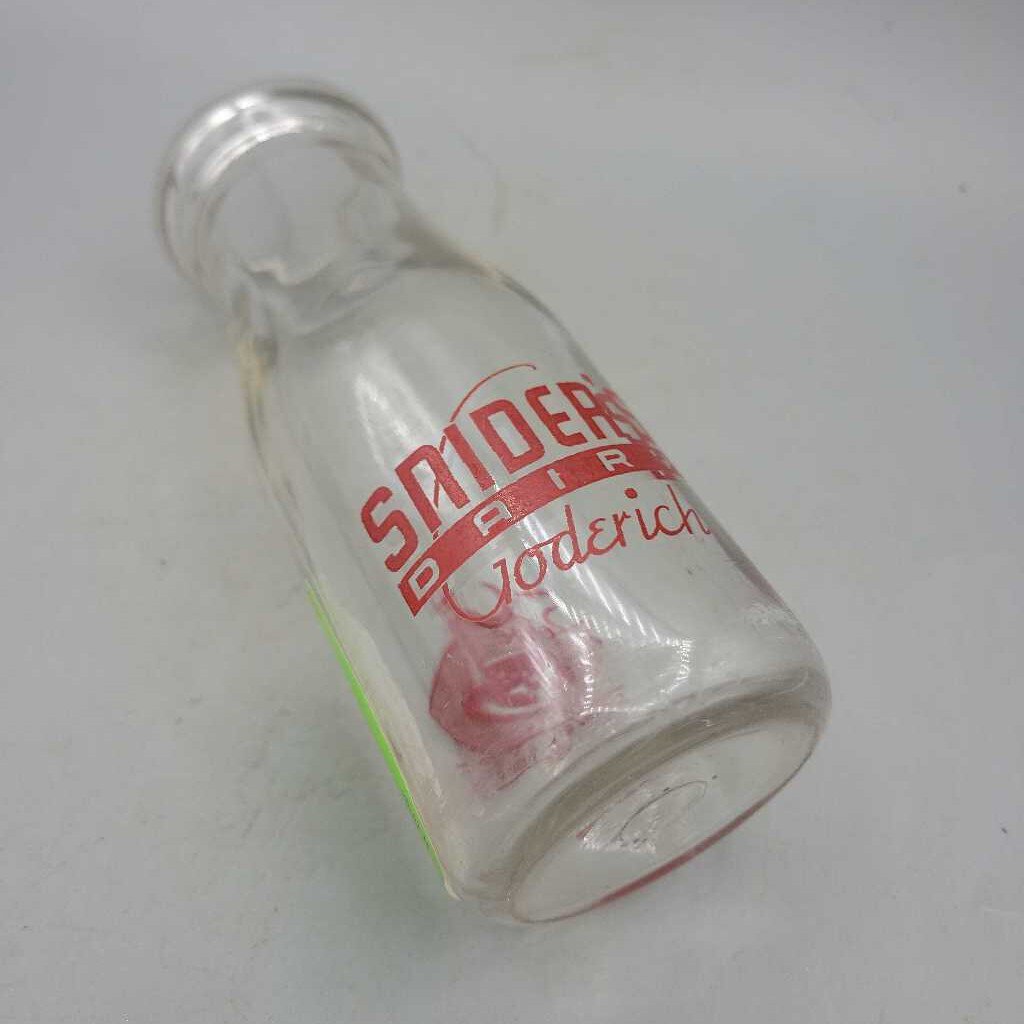 Snider's Dairy Goderich On. HP Milk Bottle (