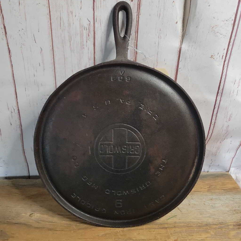 Griswold Cast Iron Griddle #9 (YVO) 501