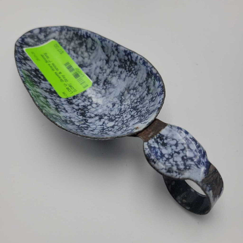 U- Granite Ware Scoop (LOR)`