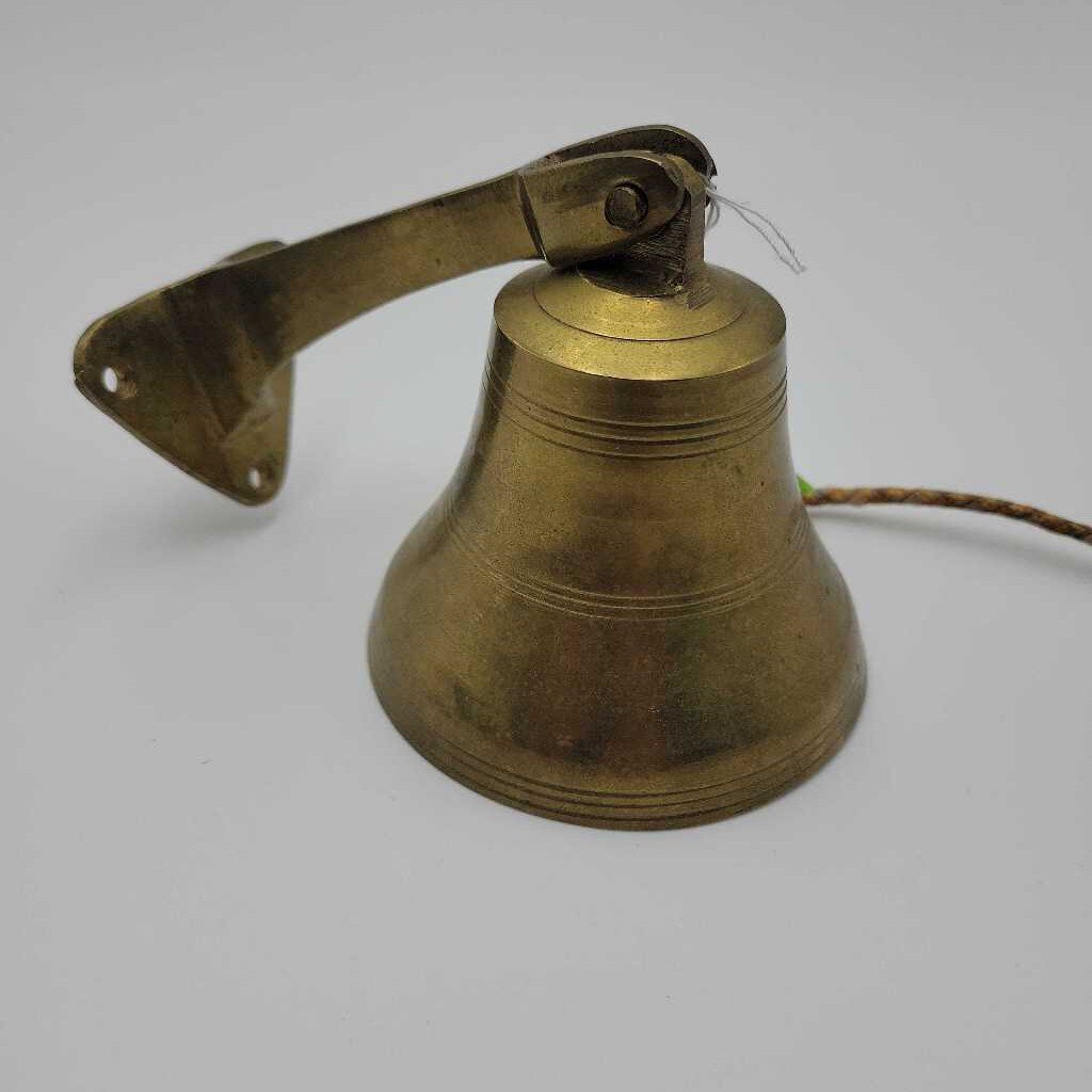 Brass Bell wall Mount (JL)