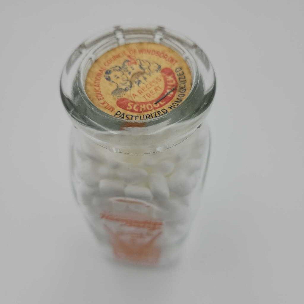 Keewadin Dairy Milk Bottle Tillsonburg (JAS) half Pint
