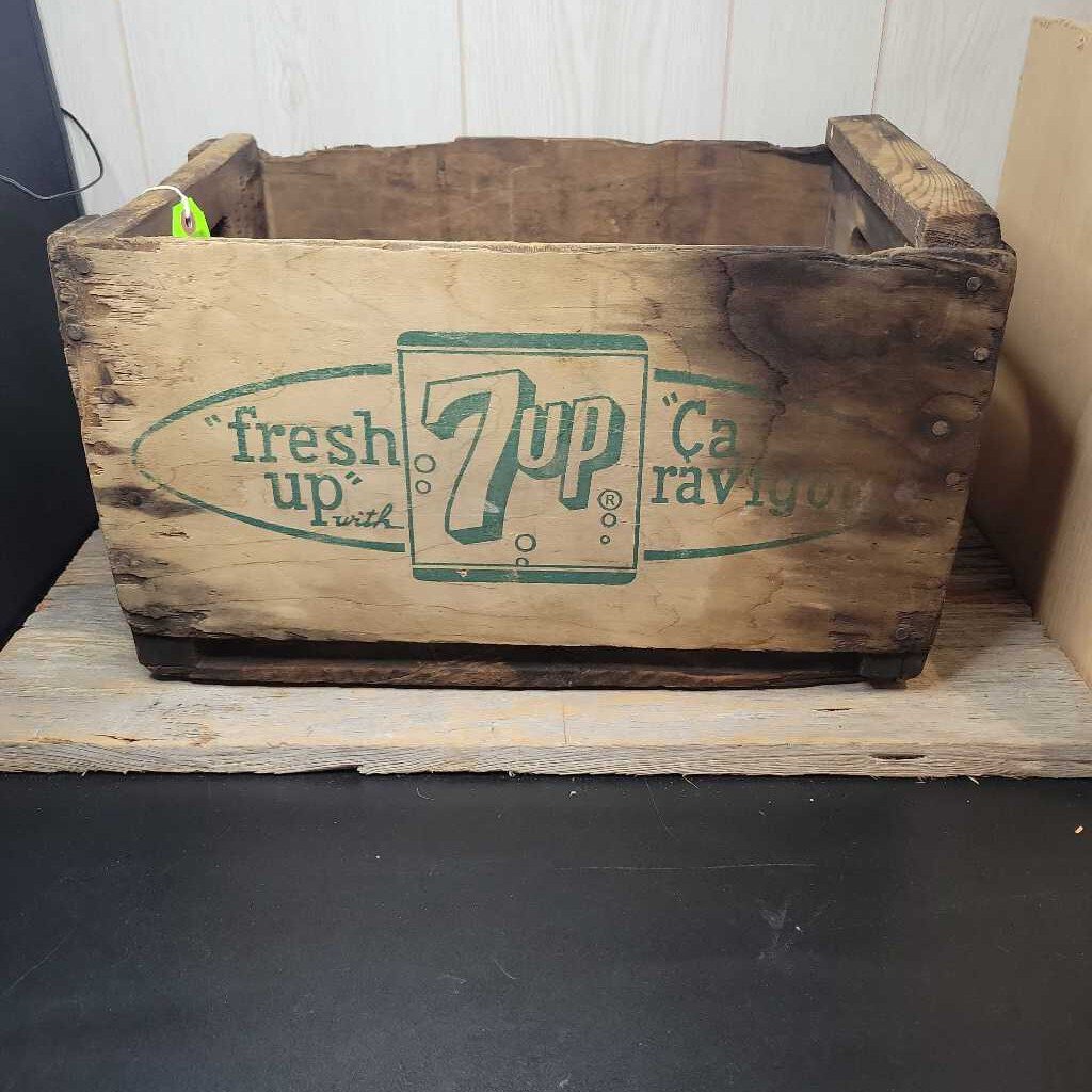 7 up Soda Pop Crate (JAS)