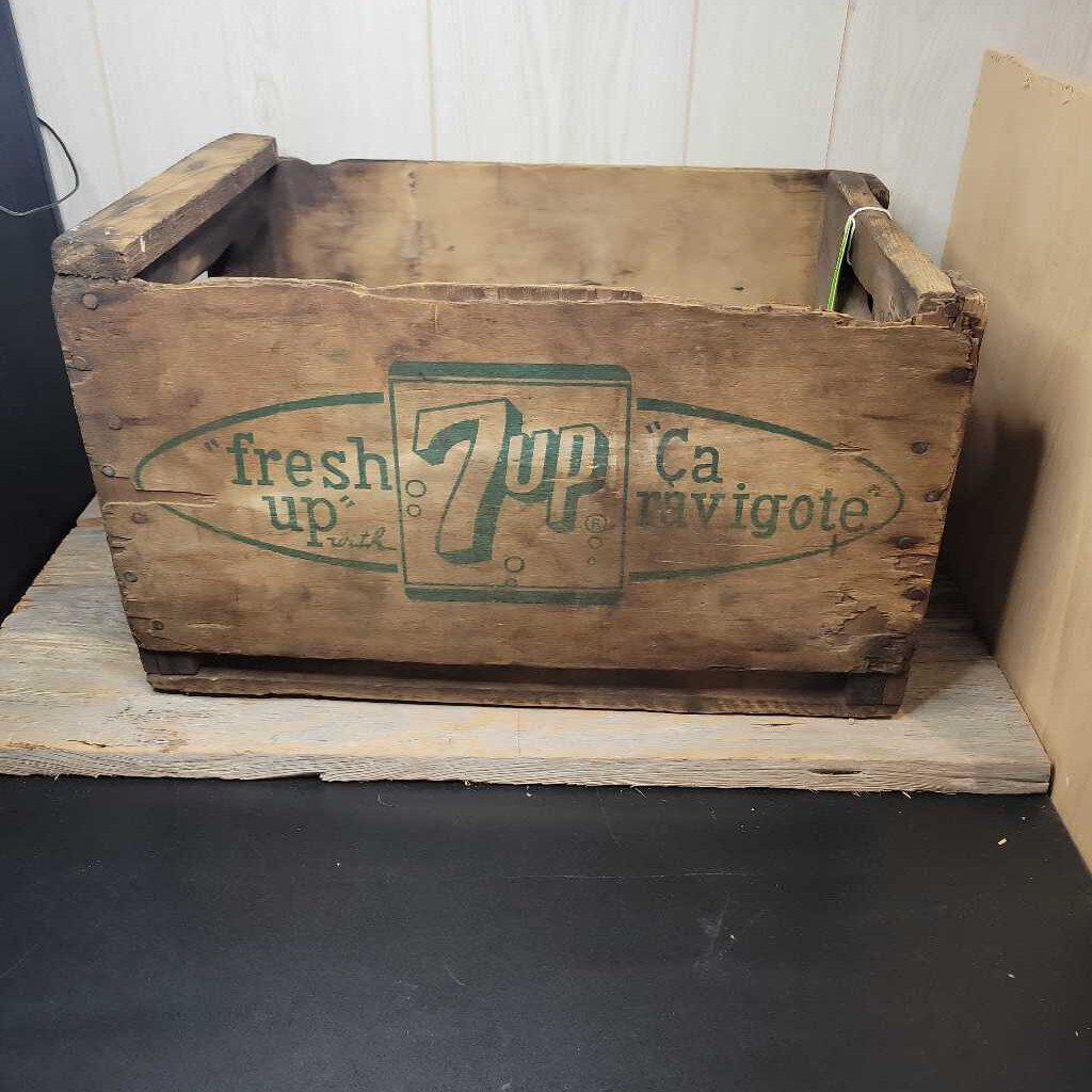 7 up Soda Pop Crate (JAS)