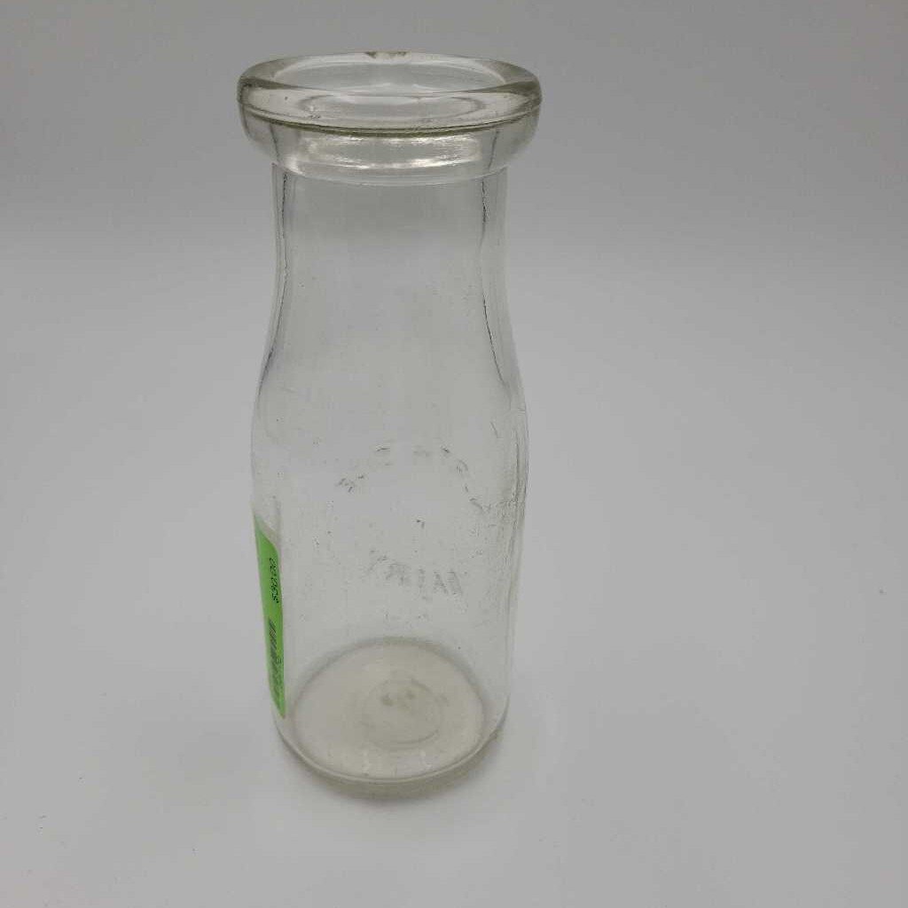 North Side Dairy Welland Ontario milk bottle (Jef)